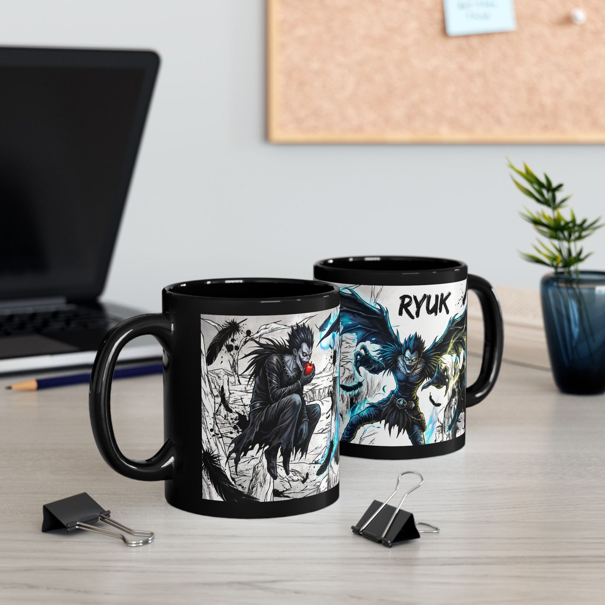 11oz vs 15oz Ryuk Anime Coffee Cup Comparison