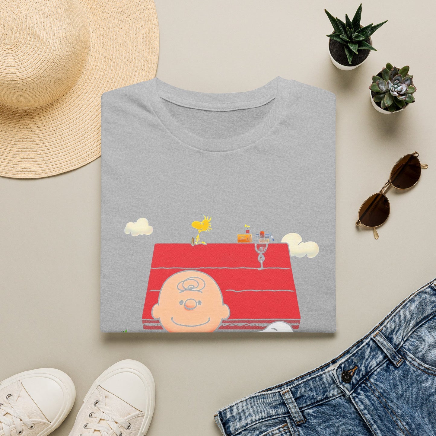 Charlie Brown & Snoopy Comic Tee — Peanuts Doghouse Graphic T-Shirt